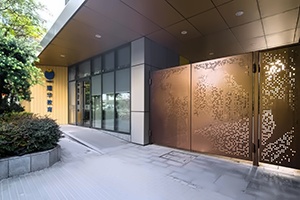 耀华学校上海古北校区大门