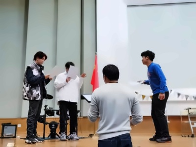 戏剧表演.jpg