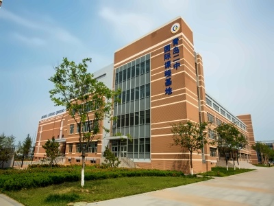 青岛盟诺学校校园主体2