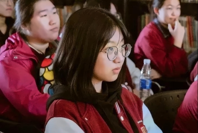 王府学校