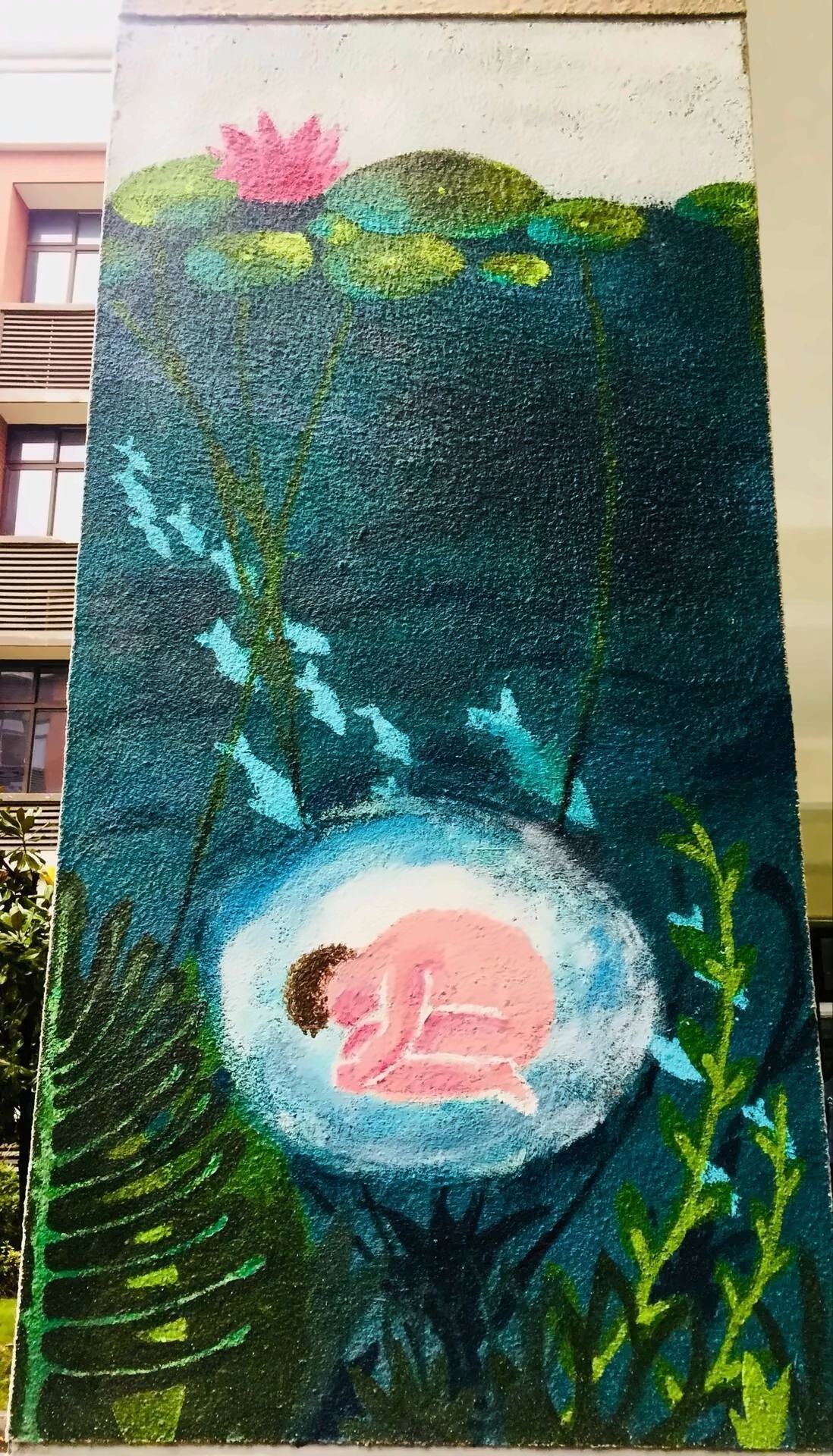 连廊柱子绘画.jpg