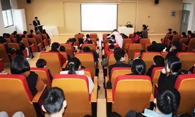 湖州帕丁顿双语学校2017学年第二学期开学典礼