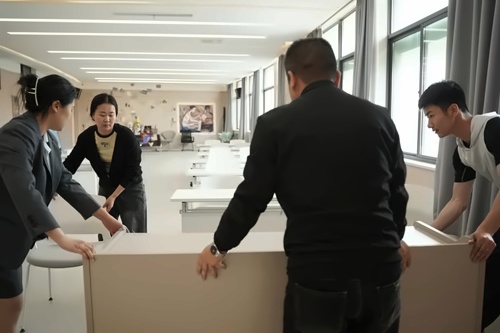 布置场地