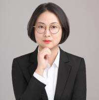 李艺佳 Elisa Li