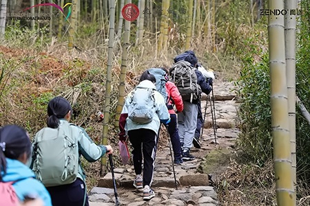 光华剑桥爱丁堡铜奖户外探索活动：莫干山.jpg