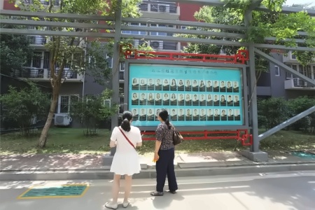 句容碧桂园学校探校日3.jpg