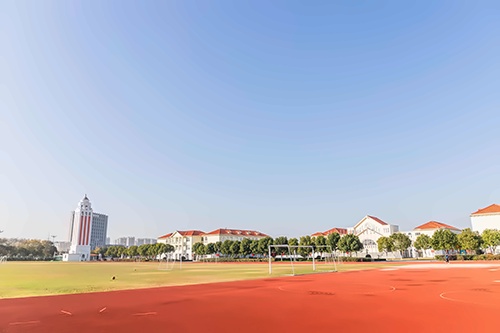 太仓华顿外国语学校