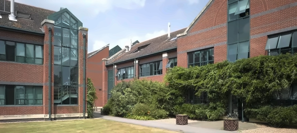 帝国理工学院.jpg