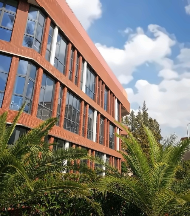 上海财经大学