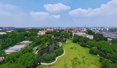 美华学校uia.jpg