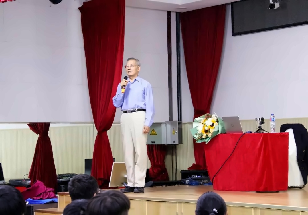 北京外国语大学国际高中