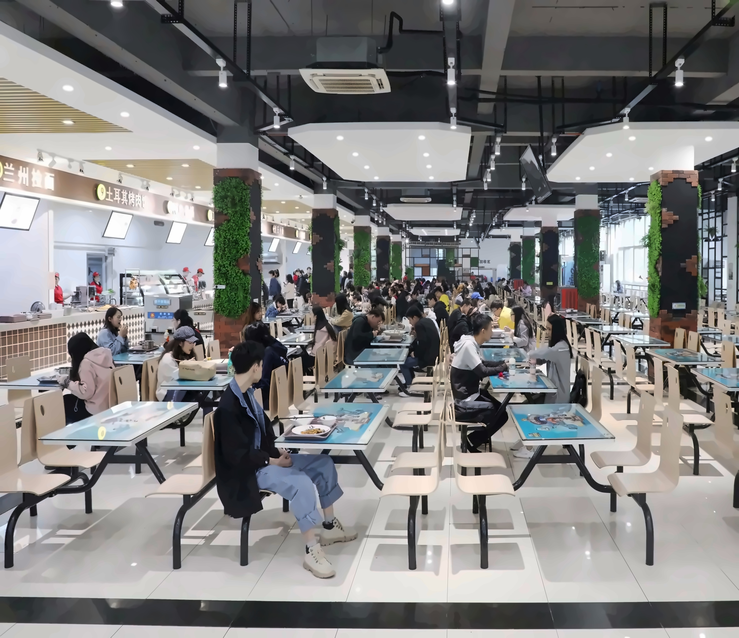 重庆工商兰花湖食堂-馨园