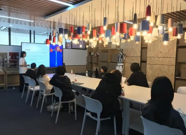 深圳市美中学校ROSSO国际部