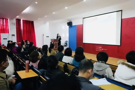 家长会.jpg