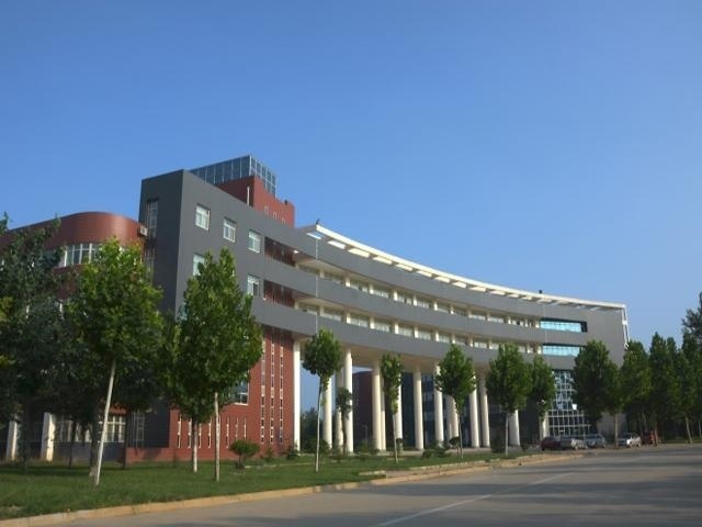 学校建筑