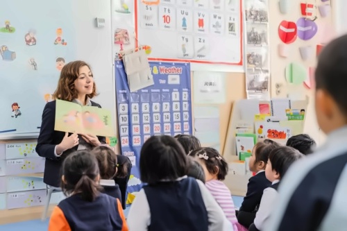 太仓市华顿外国语学校上课情形.jpg