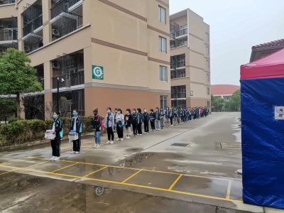 中加枫华国际学校初小复课5.jpg
