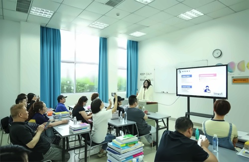 美华学校课堂