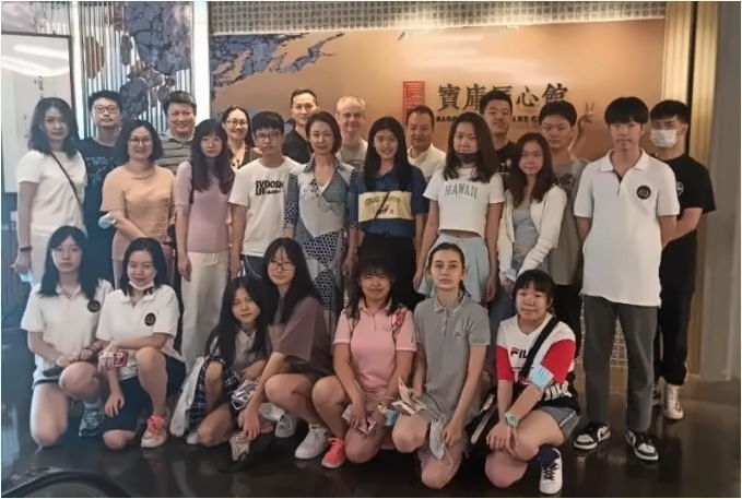 上海澳大利亚国际高中带你走进宝库文化.jpg