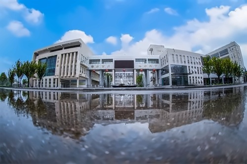 滁州海亮学校