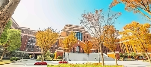 上海建桥国际高中.jpg