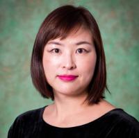 李娜女士 华籍校长
