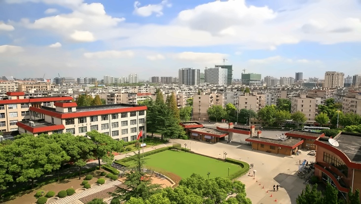 上海财经大学