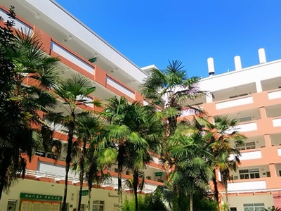 成都绵阳东辰国际学校校园环境