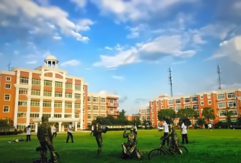 领科教育上海新区.jpg