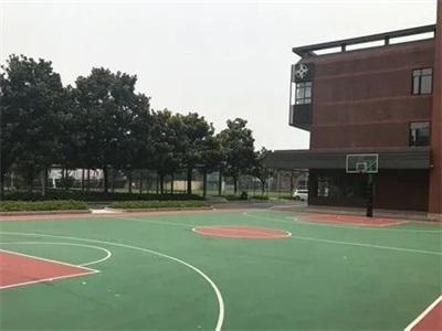 英创宜高新加坡公立国际高中