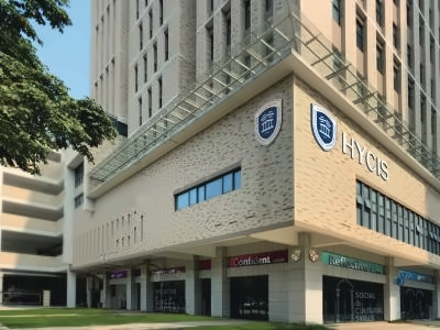 弘益剑桥国际高中学校环境