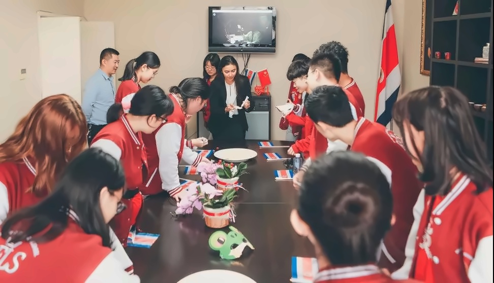 北京王府外国语学校