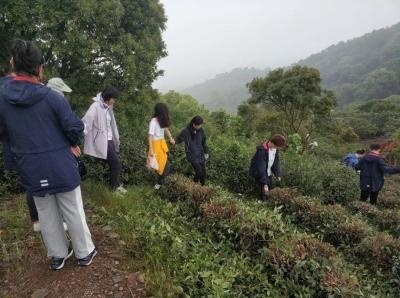 西山徒步.jpg