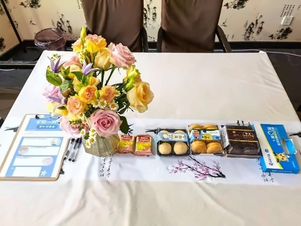 上海诺科学校静安校区“家校一对一”活动.jpg