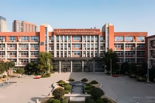 句容碧桂园学校校园环境