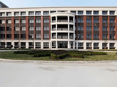 上海金山区枫叶学校教学南楼