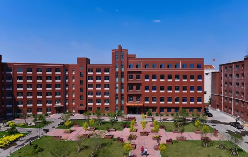 吉林大学莱姆顿学院