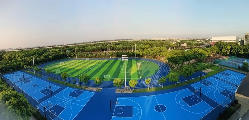 光华剑桥运动场.jpg