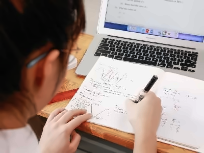 昆明世青学校学生风采