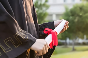 山东省齐鲁留学（国际）学校国际高中菁英班（1年制）招生简章