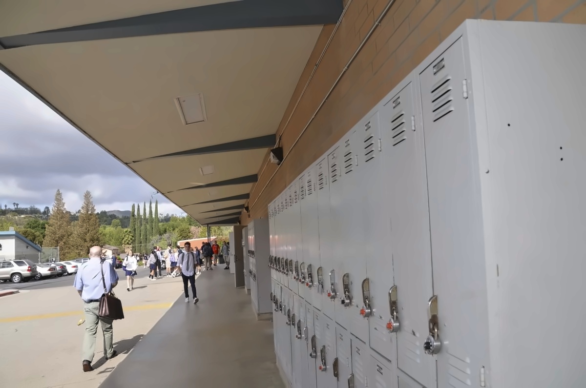 学校周边