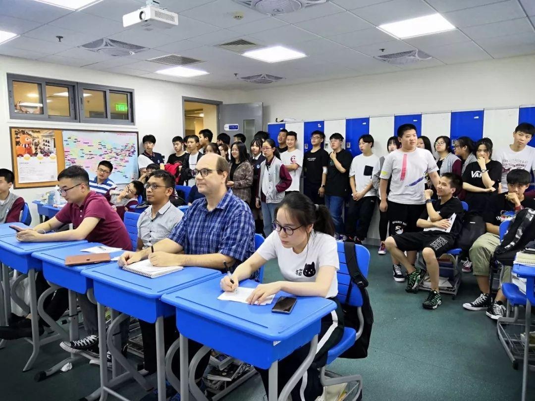 英语公众演讲第十二期.jpg