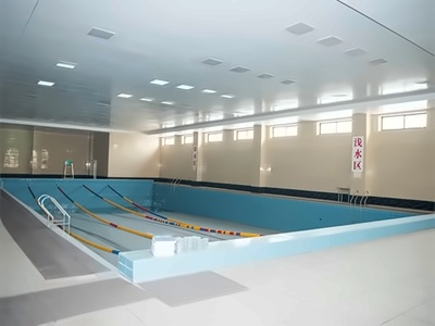 青岛墨尔文中学室内泳池