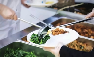 湖州帕丁顿双语学校为孩子们打造安全舒适的校园环境：食堂