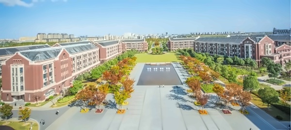 上海建桥国际高中