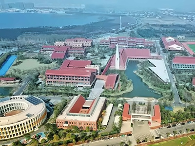 北外龙游湖外国语学校校园一角