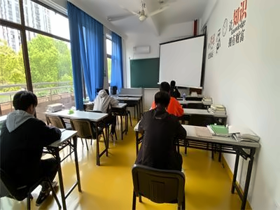 互惠生DSE·南洋学院