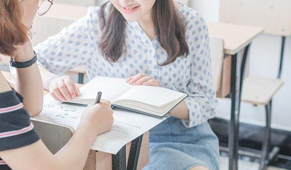 学习环境+快乐母语教学 