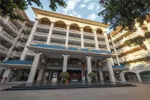 广州市第六中学国际课程中心校园黄埔楼