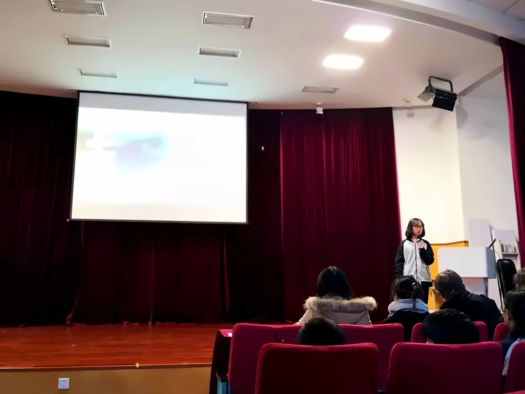 上海新虹桥中加班英语演讲比赛.jpg